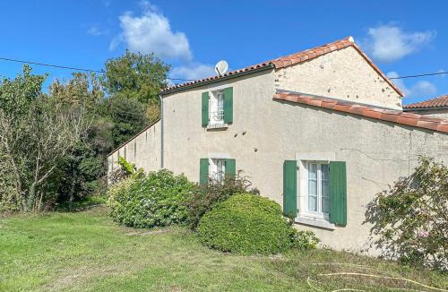 Chavagnes-les-Redoux House | Pavillon Muleterie