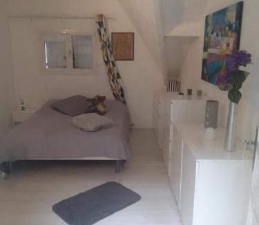 Romainville House | Pavillon Val