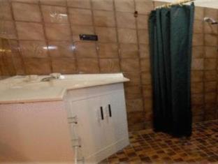 Pooraka Hotel | Pavlos Motel