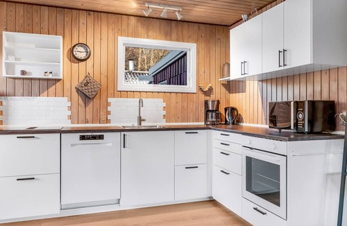 Bjert House | "Pavo" - 200m from the sea by Interhome