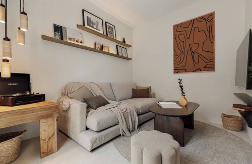 El Poble-sec Apartment | Pavona - 2 bedrooms and terrace in Sants