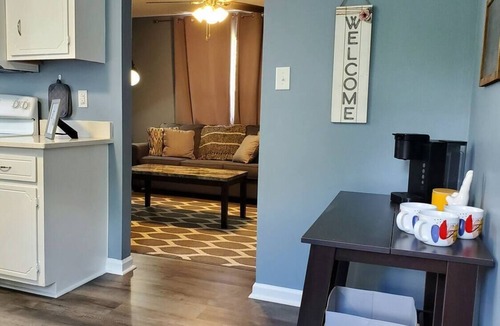 Oak Grove House | Paw-fect for pet lovers & thrill seekers