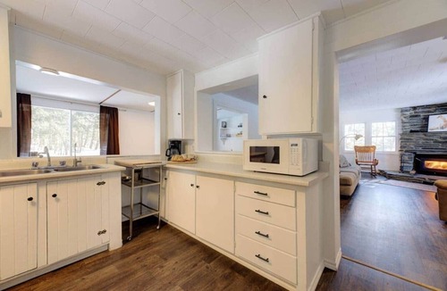 Memphremagog Regional County Municipality House | Paws on the Lake - Lac MemphréMagog