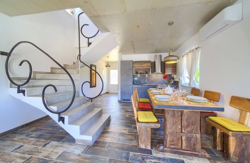 Vrh Villa | Pax House 1