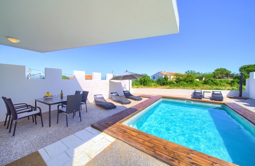 Vrh Villa | Pax House 1