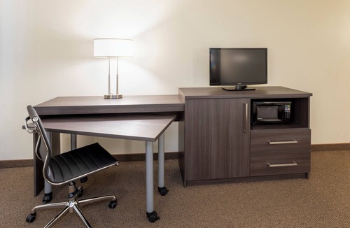 Paynesville Hotel | Paynesville Inn And Suites