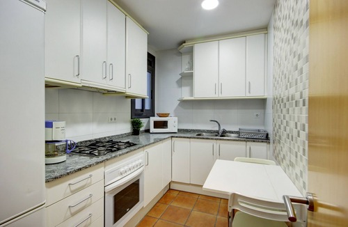 Roses Town Center Apartment | PC. MIGJORN 2 2 Roses
