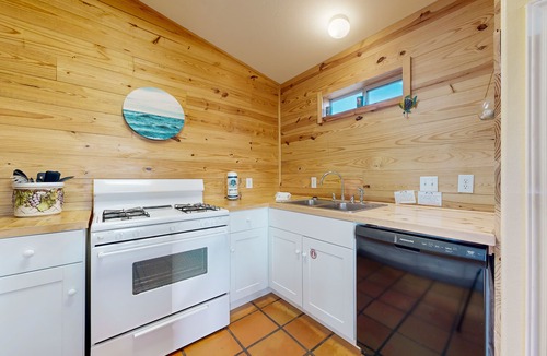 Leeward Sands House | PC628 Private Heated Pool and Golf Cart Included, Pet Friendly