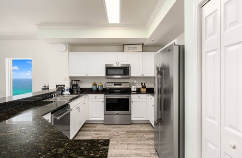 El Centro Beach Resort | 𝒫𝒞𝐵 𝒫𝒶𝓇𝒶𝒹𝒾𝓈𝑒 4 BR, 3BA