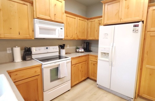 Wilkes East House | PDX - Gresham Home with King Bed, Dedicated Office, & Garage