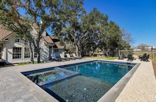 Dripping Springs House | Peabody Ranch Luxury Home W/pool, Hot Tub, Fire Pit!