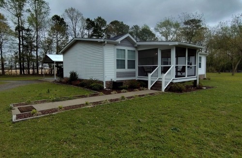 Deep Run House | Peacans Grove
