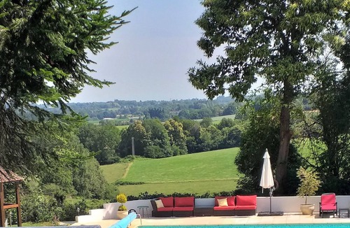 Saint-Yrieix-la-Perche House | Peace and Tranquility