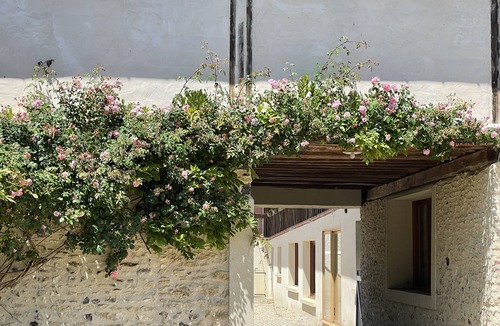 Saint-Aquilin-de-Pacy House | Peace and relaxation on the banks of the Eure