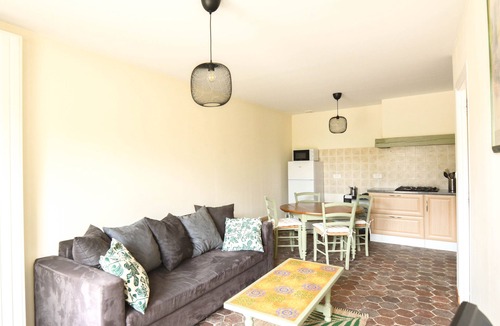 Saint-Aquilin-de-Pacy House | Peace and relaxation on the banks of the Eure