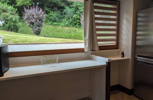 Attignat-Oncin House | Peace and quiet in the countryside facing the mountains, 5 minutes from Lac d'Aiguebelette