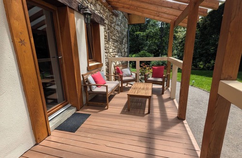 Attignat-Oncin House | Peace and quiet in the countryside facing the mountains, 5 minutes from Lac d'Aiguebelette