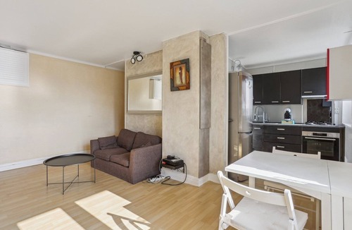 Universite Apartment | Peace and quiet just a stone's throw from Paris