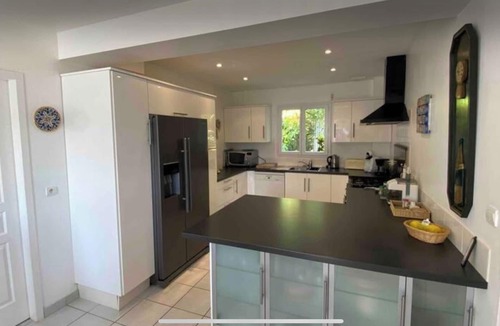 Pleherel-Plage-Vieux-Bourg Cabin | Peace and quiet near La Plage