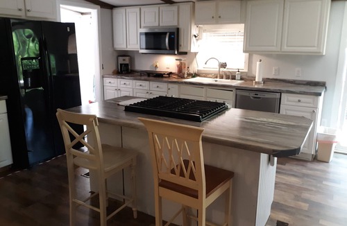 Sampson County House | Peace and quite on Black River