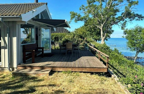 Skarup Fyn House | Peace and reflection with South Funen view