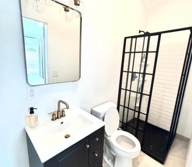 Carrollton Apartment | Peace Barn Getaway