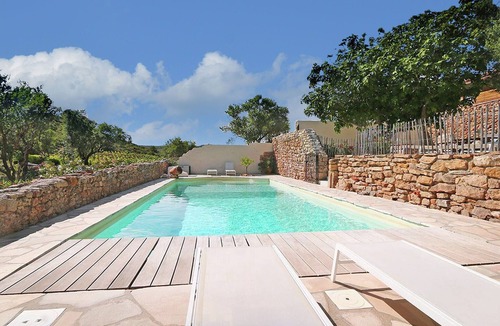 Villeseque-des-Corbieres Apartment | Peaceful Retreat in Villesèque