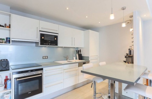 Notre-Dame Apartment | PEACE & LOFT TERRACE VERSAILLES CENTER