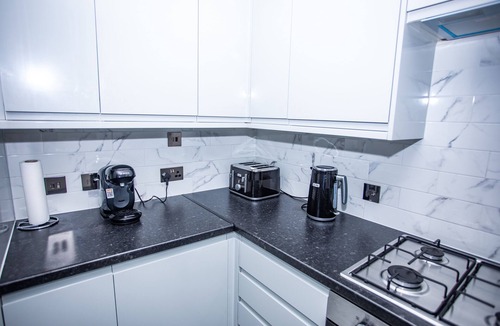 Thamesmead House | PEACE OF MIND