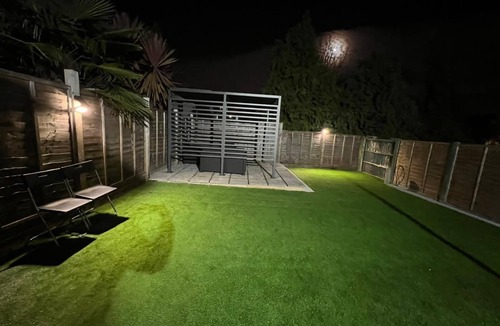 Thamesmead House | PEACE OF MIND