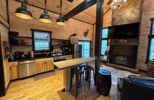 Murray Cabin | Peace Of Mind. Relax, rest, recharge!