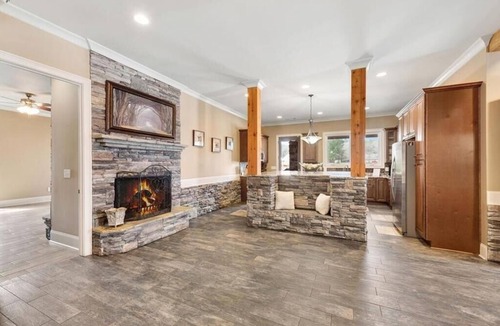 Farmington House | Peace of Paradise