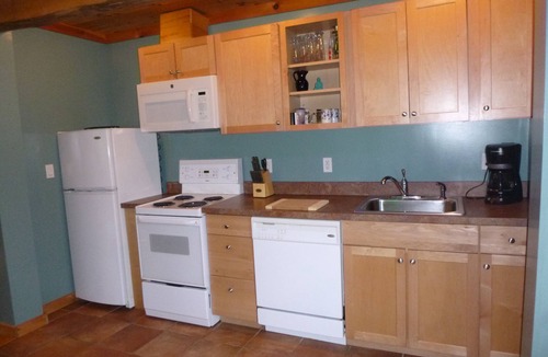 Lake Placid House | Peace on Mill Pond. Easy walk to Town.