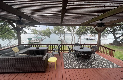 Caddo House | Peace on Possum Kingdom Lake- WATERFRONT with a large deck to escape and relax