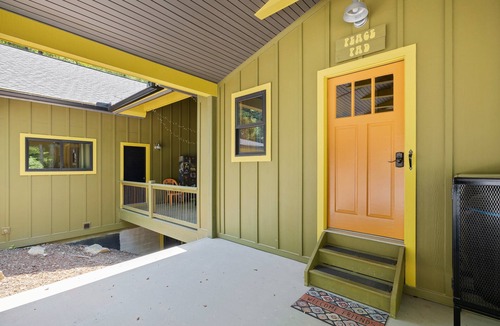 Horse Shoe Ski Chalet | Peace Pad