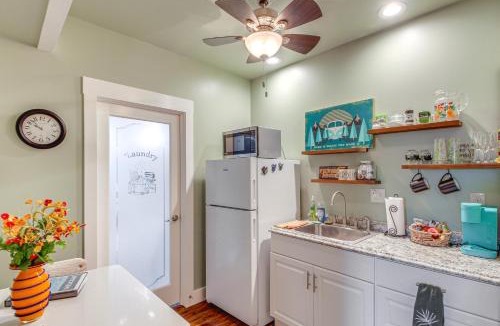 Centerville Apartment | Peace & Quiet on Alpaca Farm! Paola Studio