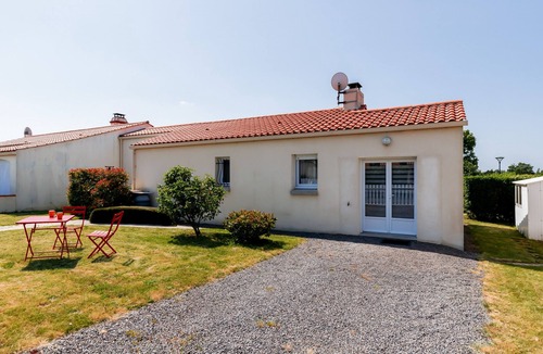 Landevieille House | Peace, relaxation and nature at Landevieille
