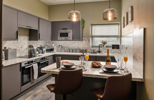 Rhyd-y-clafdy Apartment | Peace Retreats Penthouse