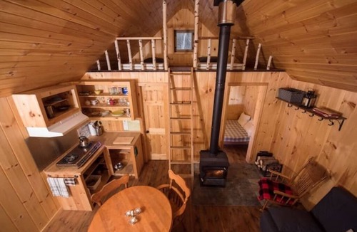 Saint-Etienne-De-Bolto Cabin | Peaceful eco-lodge near the stream: Le Grand Pic
