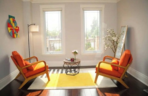 Applewood House | Peaceful 1-bedroom with terrace in charming Mississauga