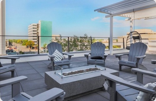 Downtown Wichita Apartment | Peaceful 1-bedroom luxury apartment