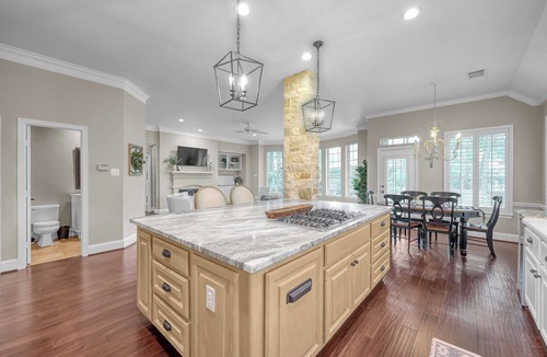 Alden Bridge House | Peaceful 1 Story/3BR/Easy Access to all Woodlands amenities