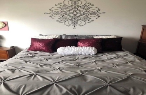 West Haven House | Peaceful 1BR + Study Oasis w/Cozy Living Space