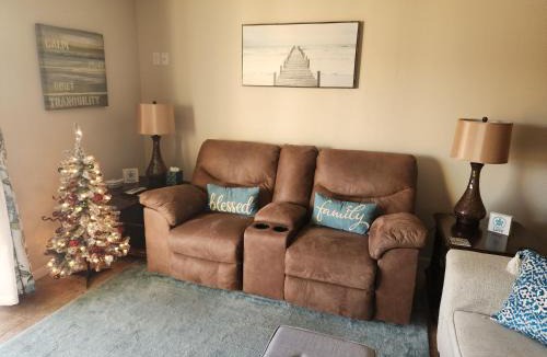 Kaiser House | Peaceful 1st floor lakeside condo minutes from Osage Beach and Ozark State Park