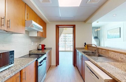 The Greens Apartment | Peaceful 2 Bed l Sheikh Zayed Road l The Greens