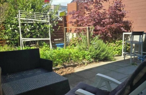 Freienbach Apartment | Peaceful 2-bedroom apartment in Freienbach perfect for travelers. Nesr Zürich