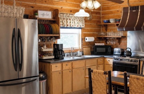 Riverside Cabin | Peaceful 2-Bedroom Cabin at Buffalo Point | Firepit, Deck & Nature