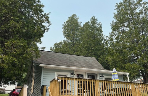 West Eaton Cottage | Peaceful 2-bedroom cottage on Eaton Brook Reservoir