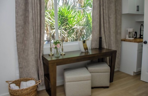 Cutler Bay House | Peaceful 2-bedroom guest house with AC in charming Cutler Bay