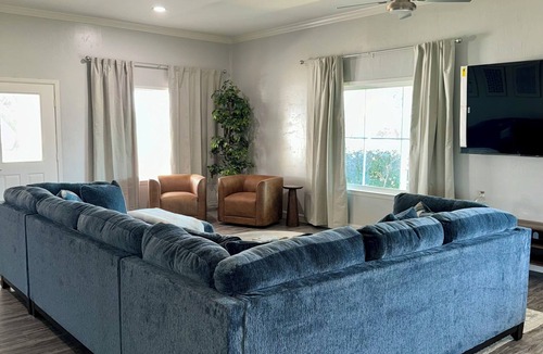 Kemp House | Peaceful 2-bedroom house with golf course view!